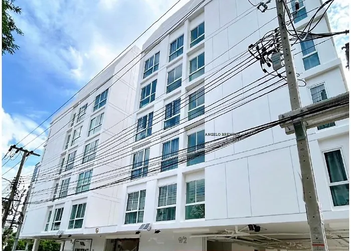 Apartment Komfy Quarters *